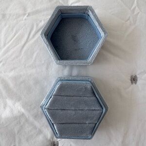 Hexagonal Velvet Jewelry Box
